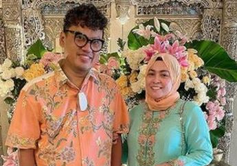 Dikenal Anggun sebagai Istri Jutawan, Astrid Kuya Ternyata Pernah Berantem dengan Sopir Angkot Sampai Nekat Pecahkan Spion, Uya Kuya: Beneran Tendang-tendangan!