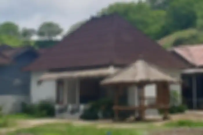 Sebanyak 107 rumah yang tak layak huni di sekitar sirkuit Mandalika, Lombok, NTB, akan dipercantik jelang MotoGP Indonesia 2022.