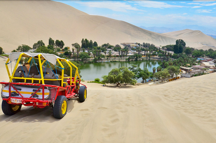 Huacachina, Peru, salah satu desa tersembunyi