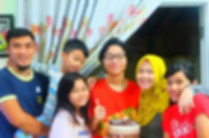 Berbanding Terbalik dengan Mantan Suami yang Sukses Jadi Politisi dan Tinggal di Rumah Mewah, Okie Agustina yang Dipersunting Pemain Sepakbola Kini Tinggal di Hunian Sederhana