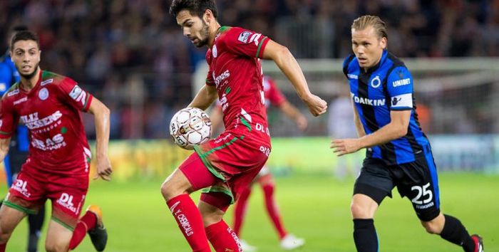  Bek sayap Zulte Waregem, Sandy Walsh, menegaskan hasratnya membela timnas Indonesia. 