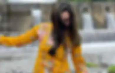 Sampai Siapkan Kondom, Artis Cantik Ini Rela Tahan Sakit Hati Lihat Suaminya Selingkuh dengan Wanita Lain