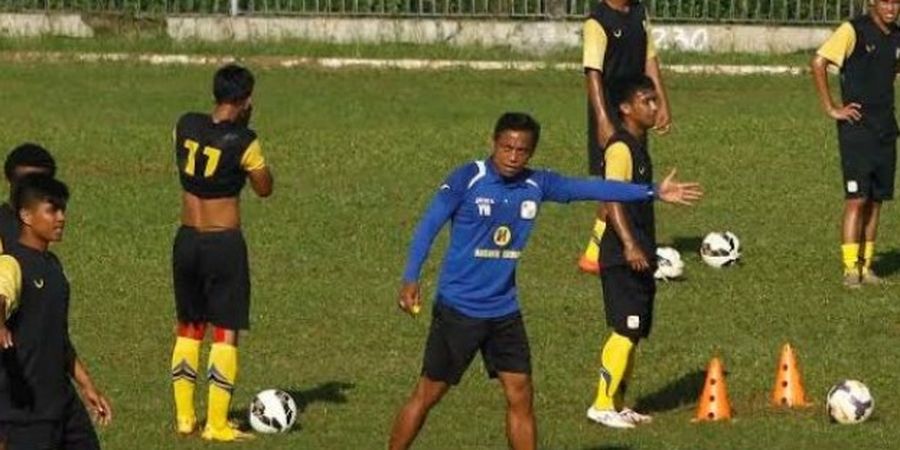 Asisten Pelatih Barito Putera, Yunan Helmi Giat Berolahraga Setiap Pagi