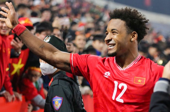 Pemain naturalisasi Vietnam, Nguyen Xuan Son.