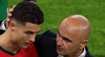 Cristiano Ronaldo dipertahankan Roberto Martinez sepanjang laga walau tampil jelek saat Timnas Portugal diimbangi RD Kongo.
