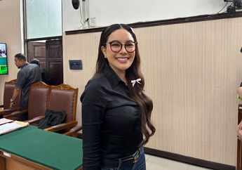 Nikita Mirzani Meledak di Sidang, Protes Chat Pribadi Ikut Dibongkar