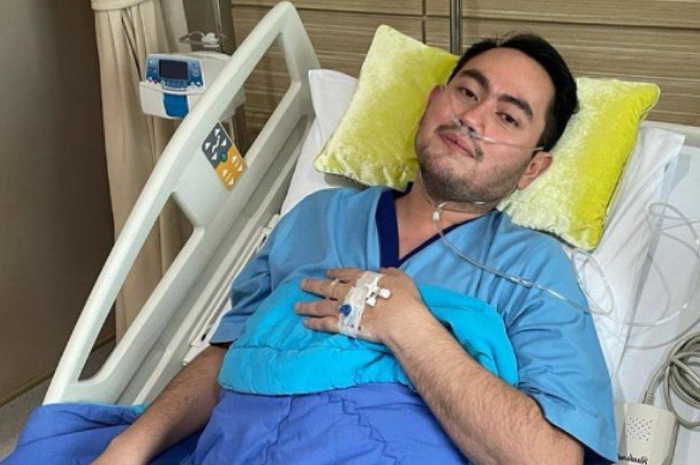 Terbaring Lemah Di RS, Tubuh Nassar Dipasang Infus Sampai Alat Bantu Pernapasan, Sakit Apa?