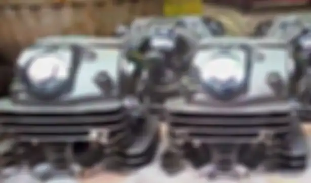 Head twin port 