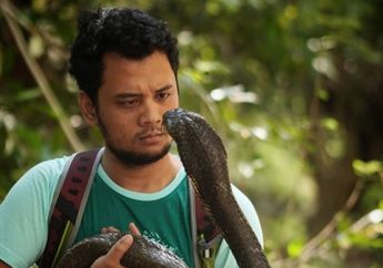 Keluarkan Makhluk Gaib yang Merasuki Asistennya, Panji Petualang: Ketahuan Aja Gue Jadi Dukun