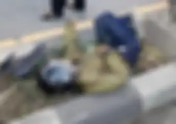 Tragis, Pemotor Ngantuk Senggol Pohon di Pinggir Jalan, Tersungkur Lalu Meninggal