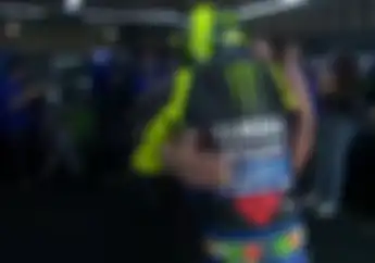 Mengharukan Valentino Rossi Akhirnya Berpisah dengan Yamaha, Initip Perjalanan Karir Prestasi Sampai Jadi Ikon MotoGP