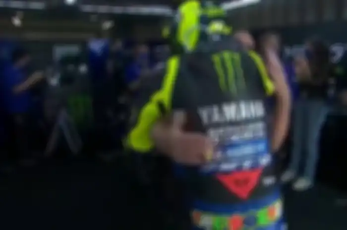 Sedih, Video Suasana Perpisahan Valentino Rossi dengan Tim Pabrikan Yamaha Setelah MotoGP Portugal 2020