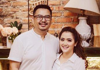 Suaminya Dokter Spesialis Radiologi dan Siaga Tangani Pasien Covid-19 di RS, Rumah Artis Vega Darwanti Miliki Banyak Pepohonan Nan Rindang, Robby Purba: Pengen Ngekos di Sana