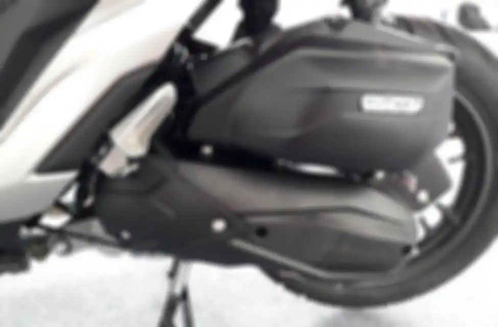 Bentuk CVT All New Vario 150 kini tanpa selaan kaki