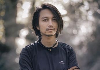 Pernikahan Atta Halilintar dan Aurel Hermansyah Digelar saat Pandemi Hingga Dihadiri Para Pejabat Negara, Fiersa Besari Beri Sindirian: Banyak Paradoks di Negeri Ini...