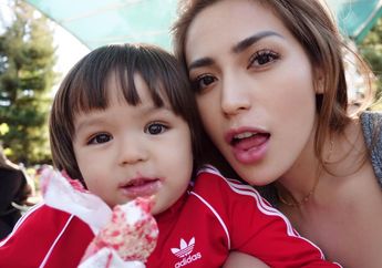 VIDEO: El Barack Sudah Belajar Setir Mobil Walau Baru Usia Empat Tahun!