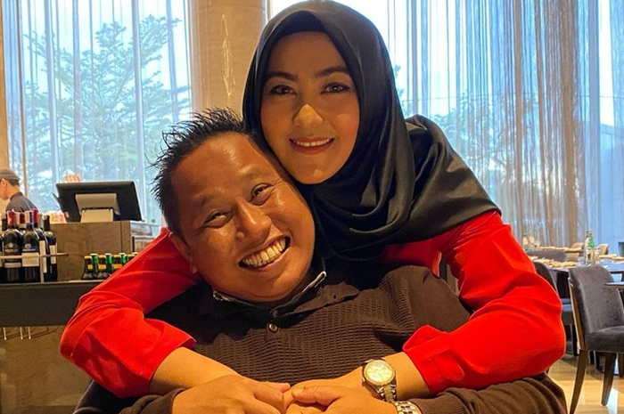 Narji dan istri
