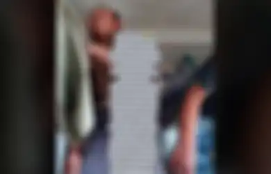 Uang Rp 2 Juta Lenyap Saat Ditinggal Shalat, Tukang Becak Ini Nangis Histeris Kehilangan Duit Tabungan Buat Beli HP Anaknya, Terima Ganti Donasi Rp 130 Juta Usai Viral