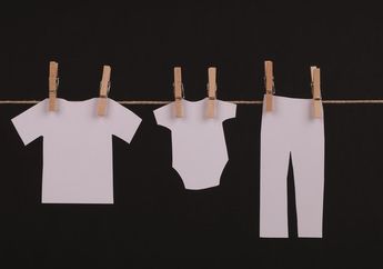 Tak Perlu Bingung Lagi, Ternyata Begini Solusi Agar Pakaian Tak Bau Apek Saat Musim Hujan