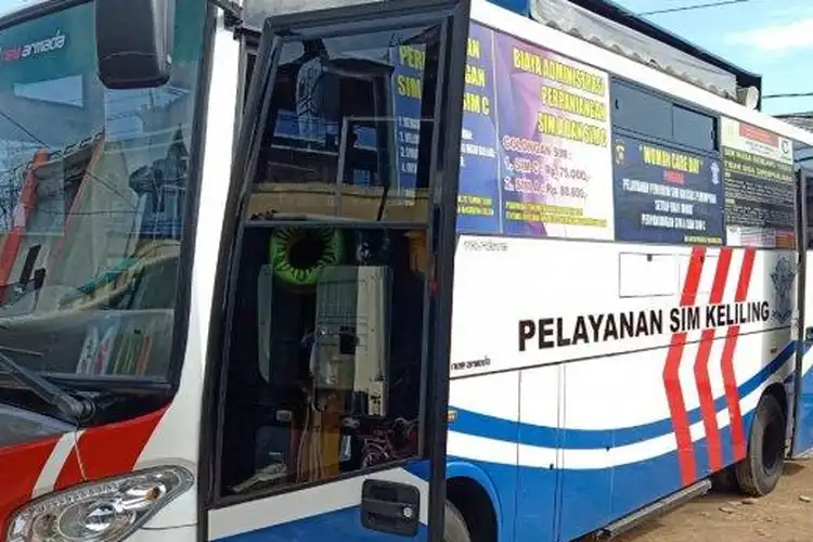 Lokasi SIM Keliling Solo Hari Ini 31 Desember 2022, Berikut Biaya Perpanjang SIM