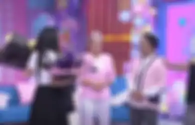 Kalah Telak dari Nikita Mirzani saat Pamer Kekayaan, Denise Chariesta Balik Semprot Nyai: Ya Nanti Tunggu Aja, Gue Seumur Elu, Gue Susul Kaya Lu