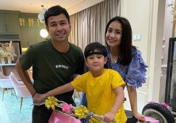 Lahir Jadi Anak Sultan, Rafathar Tunjukkan Bakatnya Tunggangi Kuda Besar bak Koboi Andal, Netizen Terpana dengan Gaya Putra Raffi Ahmad: Hebat Banget Pangeran Andara..