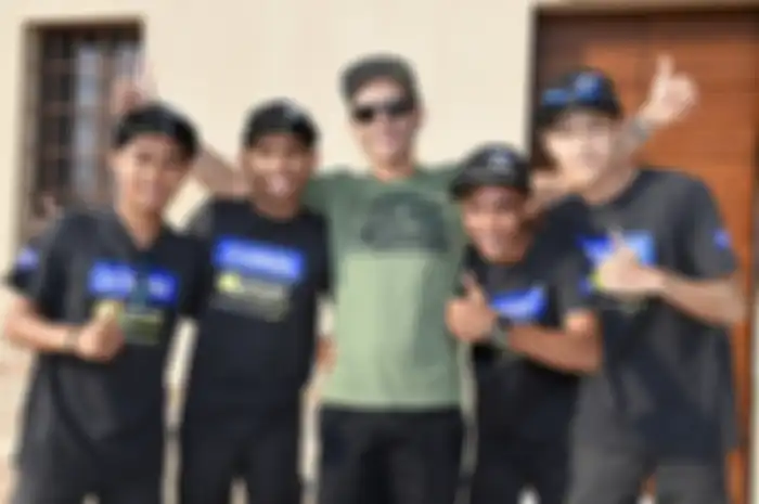 Valentino Rossi bersama murid VR46 Riders Academy
