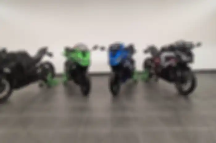 Kawasaki Ninja 250 4 silinder alias Ninja ZX-25R ada dua varian.