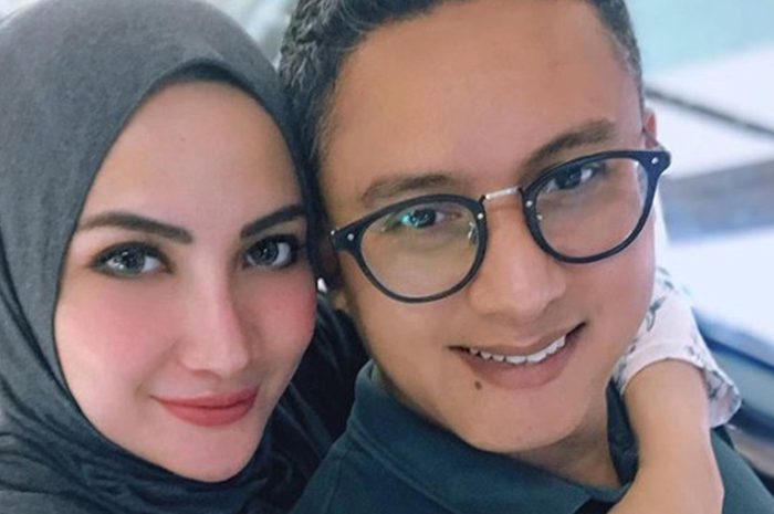 Jadi Mualaf dan Nikahi Pengusaha Kaya, Begini Telatennya Natalie Sarah Urus Parsel Sendiri Karena Ditinggal Mudik ART
