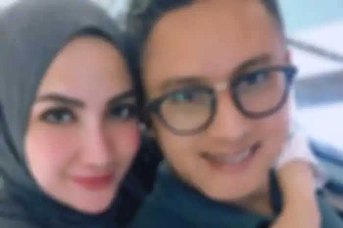 Jadi Mualaf dan Nikahi Pengusaha Kaya, Begini Telatennya Natalie Sarah Urus Parsel Sendiri Karena Ditinggal Mudik ART