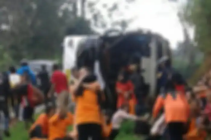 Kecelakaan di Tanjakan Emen, Subang