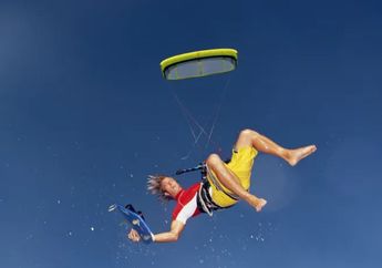 Arti Mimpi Terjatuh Tak Hanya Menggambarkan Kondisi Fisiologis, Namun Mengingatkanmu&nbsp;Akan Hal yang Dapat Mengendalikan Hidup