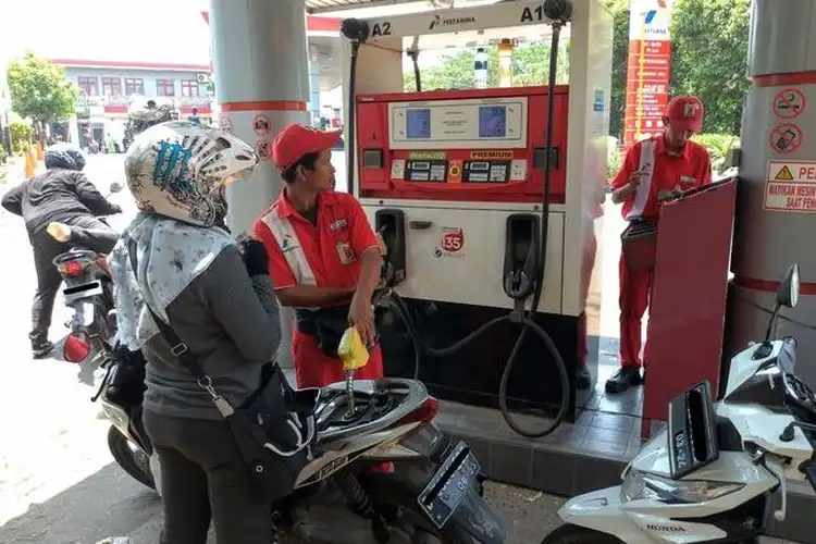 Pemerintah Berencana Hapus Premium Mulai 1 Januari 2021, Pertamina Langsung Angkat Bicara