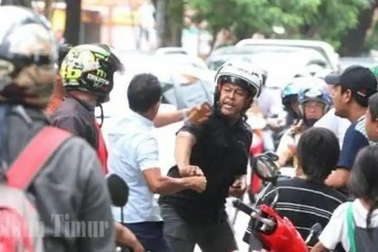 Jurus Lawan Debt Collector Tarik Paksa Kendaraan, Cukup Tanyakan 4 Hal Ini