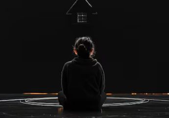 5 Shio Paling Mudah Merindukan Orang, Gampang Terbawa Perasaan?