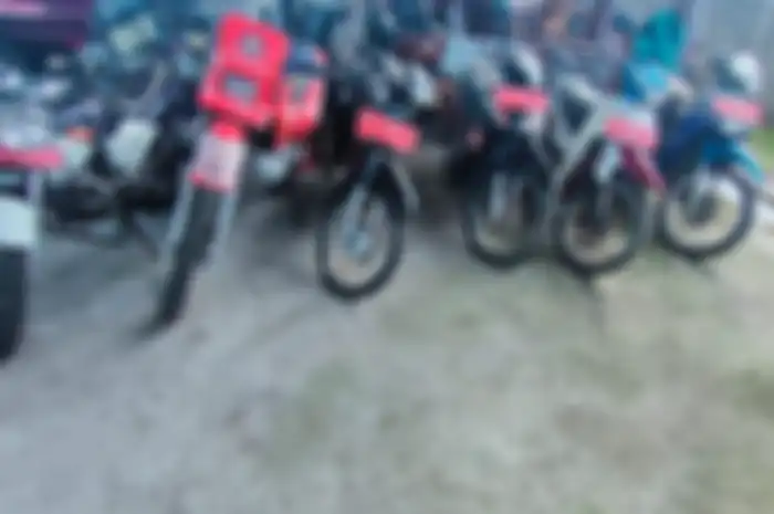 Ditawarkan sekaligus, lelang motor 6 unit harga mulai Rp 18 jutaan, pas jadi pilihan motor murah.