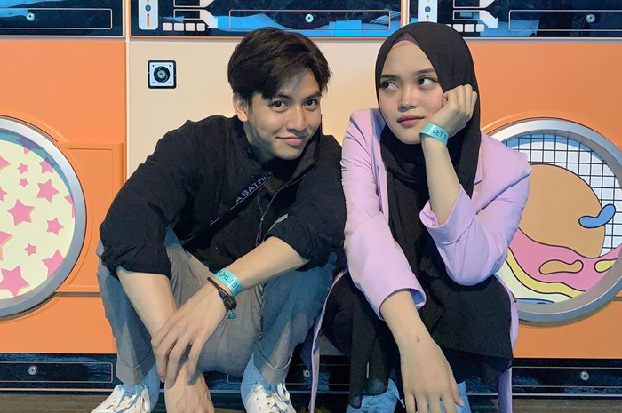 Putri Delina dan Jeffry Reksa