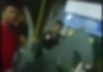 Video Detik-detik Jawara Betawi Ringkus Gengster di Duren Sawit, Celurit dan Pedang Ukuran Besar Disita