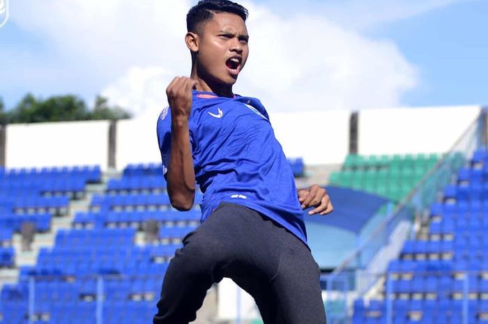 Mantan pemain Persebaya Surabaya, Fandi Eko Utomo, resmi direkrut oleh PSIS Semarang.