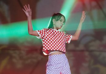 Menyaksikan Konser Virtual Bahasa Cinta Neona, Begini Konsep Panggungnya 