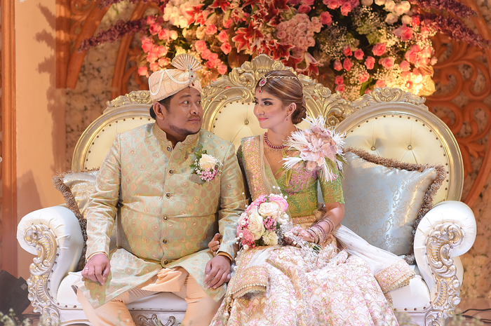 Fiona Fachru dan suaminya, Roni Fauzan