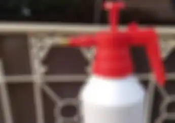 Cuci Motor di Rumah Jadi Berasa di Tempat Cuci Steam, Cuma Perlu Alat Semprotan Ini