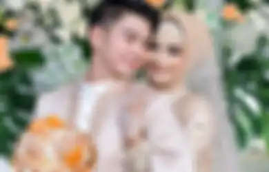 Netizen Curiga Adanya Keretakan Rumah Tangga Rizky DA karena Nadya Mustika Kepergok Tak Pakai Cincin Nikah : Lagi Ribut Sama Suami ya?