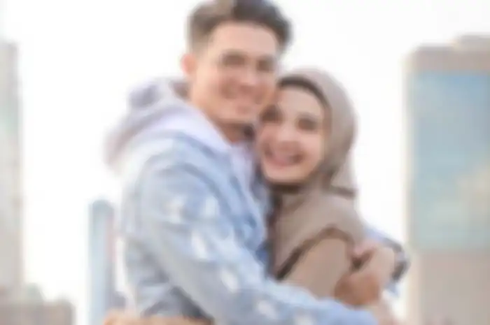 Irwansyah dan Zaskia Sungkar
