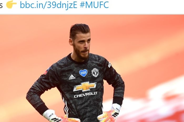 Ekspresi kiper Manchester United, David de Gea, saat timnya mengalami kekalahan dari Chelsea pada babak semifinal Piala FA, Minggu (19/7/2020) waktu setempat.