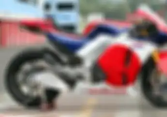 Sultan Mah Bebas! Punya 5 Unit Honda RC213V-S Cuma Dipake Buat Beginian Doank