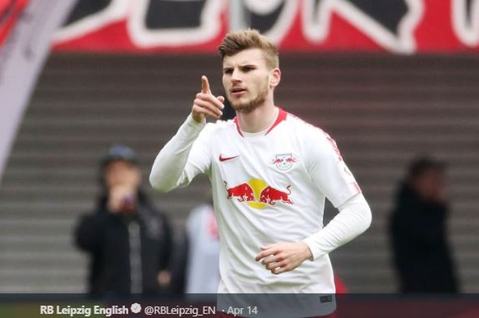 Penyerang RB Leipzig, Timo Werner, resmi bergabung dengan Chelsea.