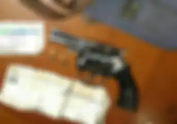 Biar Kapok! Kepergok Polisi, 2 Anak Muda Kabur dan Buang Pistol Rakitan Berikut Pelurunya