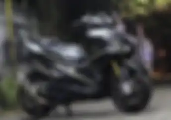 Pakai Livery Ala Moge Italia, Tampilan Yamaha Aerox Ini Jadi Sporty Abis!