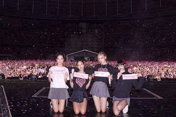 7 Cara Menghilangkan Pegal-Pegal Setelah Nonton Konser BLACKPINK